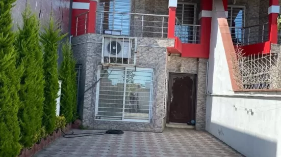 ویلا  ساحلی، مبله و به قیمت