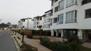 آپارتمان ویو به دریا در شهرک ساحلی