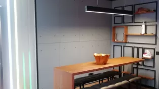 آپارتمان شیک و زیبا