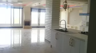 فروش آپارتمان لاکچری با متراژ بالا