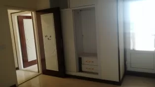 فروش آپارتمان لاکچری با متراژ بالا