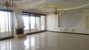 اپارتمان خط دریا
