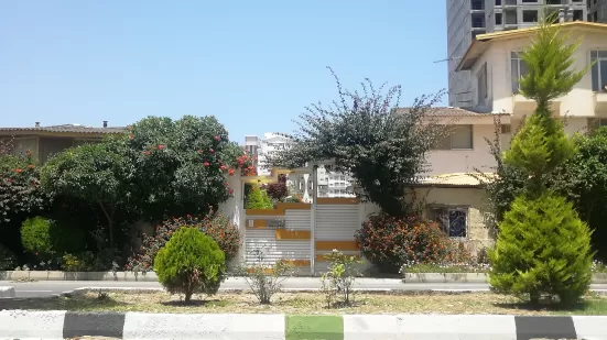 فروش یکجا مجتمع ویلایی در خط دریا