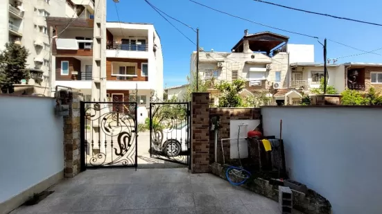 ویلا ساحلی زیبا
