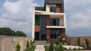 فروش ویلا نما‌مدرن‌ استخردار