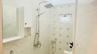 فروش ویلا نما‌مدرن‌ استخردار