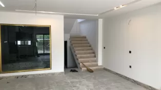 فروش ویلا مدرن سرخرود جکوزی
