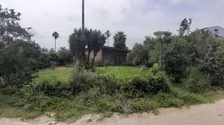 ۸۰۰ متر زمین با بنای کلنگی داخل شهرک محمودآباد