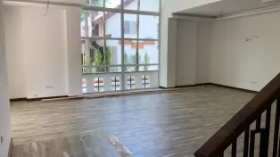ویلا شهرکی دنج و سرسبز