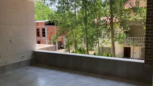 ویلا شهرکی دنج و سرسبز