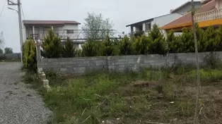 ۳۲۰ متر زمین بافت مسکونی
