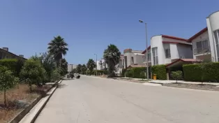 زمین شهرکی و ساحلی، ۲۰۰ متر فاصله تا دریا