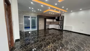 ویلا ساحلی استخردار با دسترسی آسان